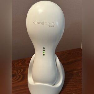 CLARISONIC PLUS: see test results for battery